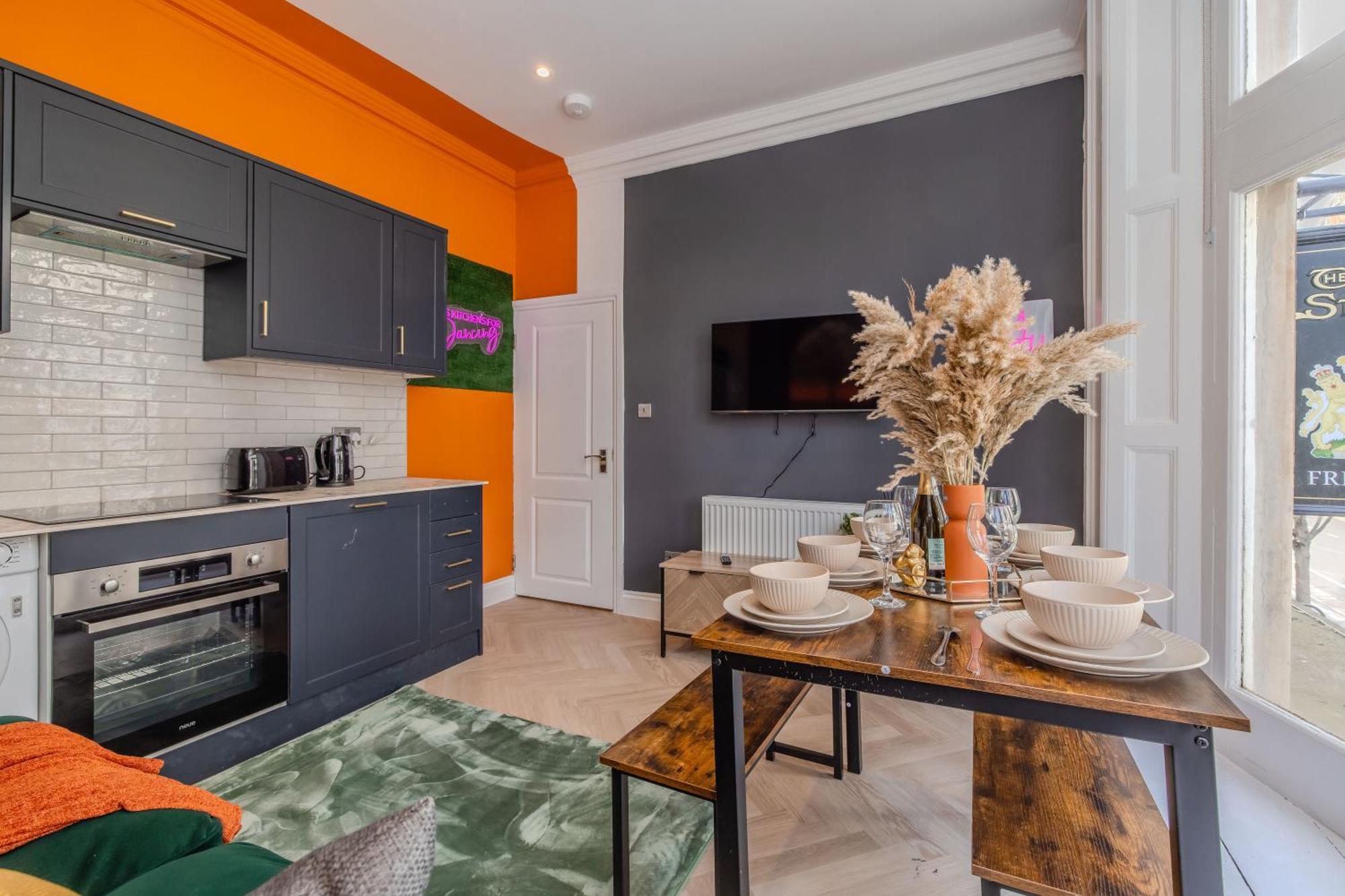 2 Bedroom Flat Next To Brighton Station & Beach I Sleep 8 Guests Exterior photo